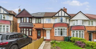 407 Holyhead Road
