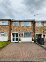 24 Hothorpe Close